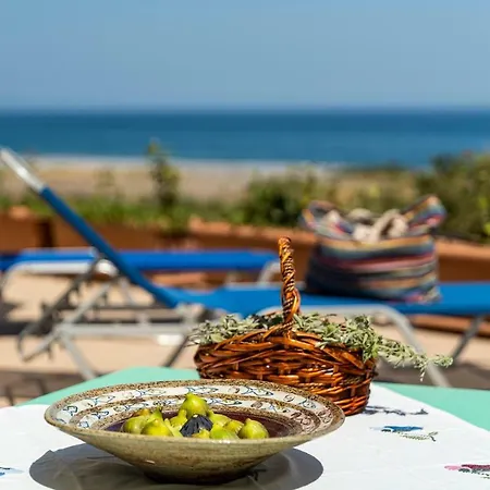 House Myrtos * לקניה