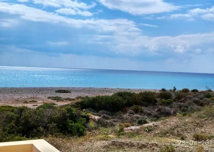 House Myrtos Daire Lakhania